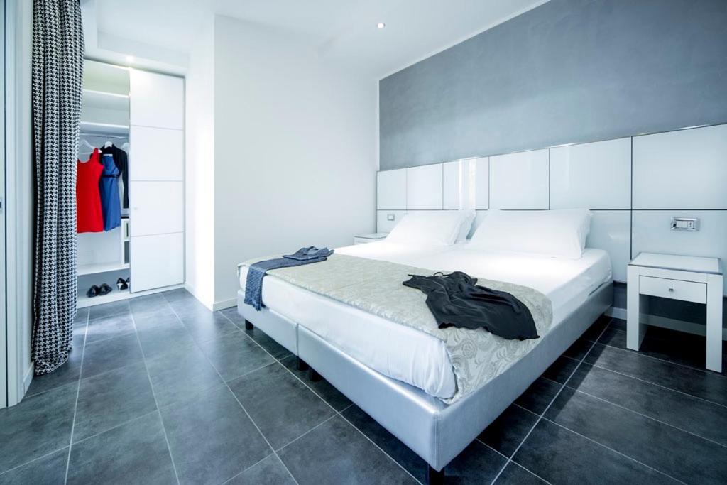 Atmosphere Suite Hotel Ріміні Екстер'єр фото