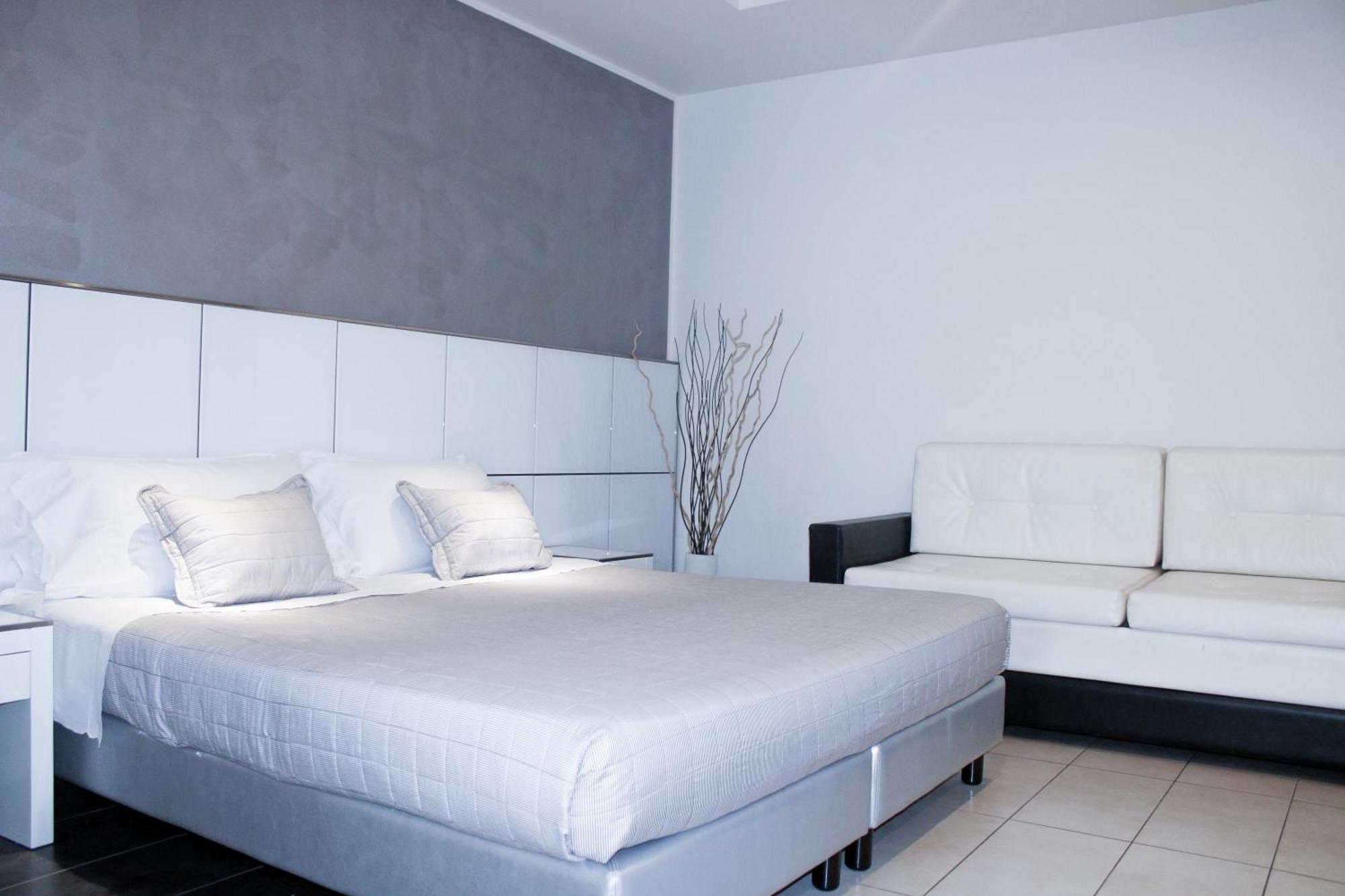 Atmosphere Suite Hotel Ріміні Екстер'єр фото