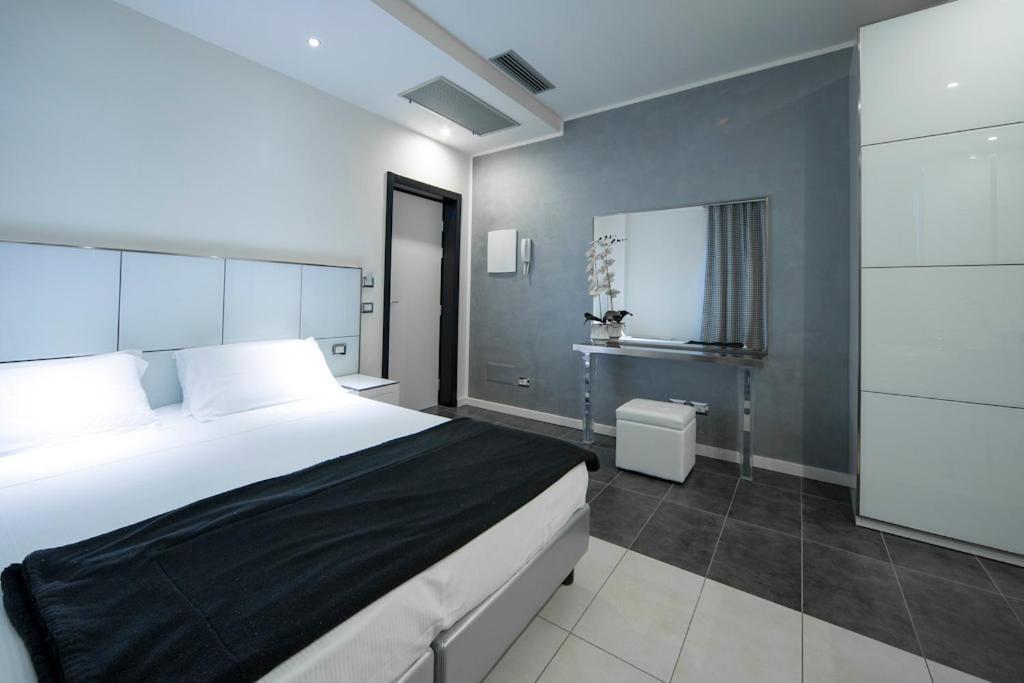 Atmosphere Suite Hotel Ріміні Екстер'єр фото
