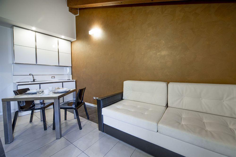 Atmosphere Suite Hotel Ріміні Екстер'єр фото